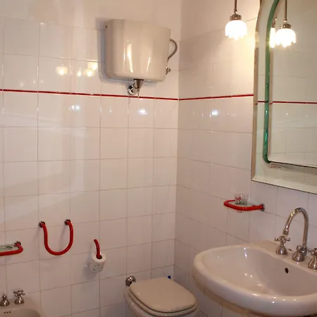 Oda ve Kahvaltı Palazzo Masi 3*