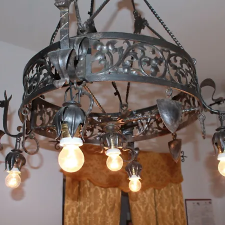 Palazzo Masi Oda ve Kahvaltı 3*