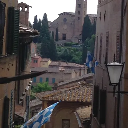 Palazzo Masi Oda ve Kahvaltı Siena